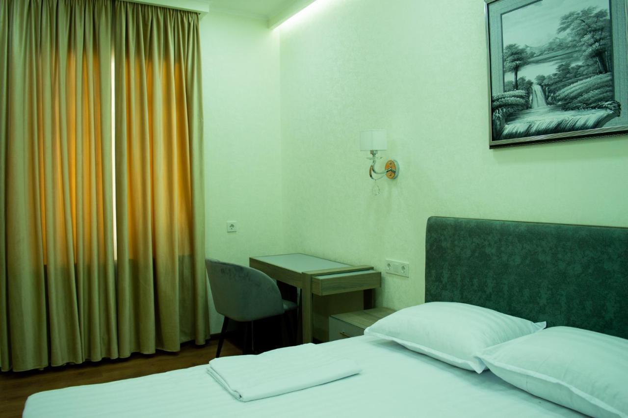 Registon Saroy Hotel Samarkand Bagian luar foto