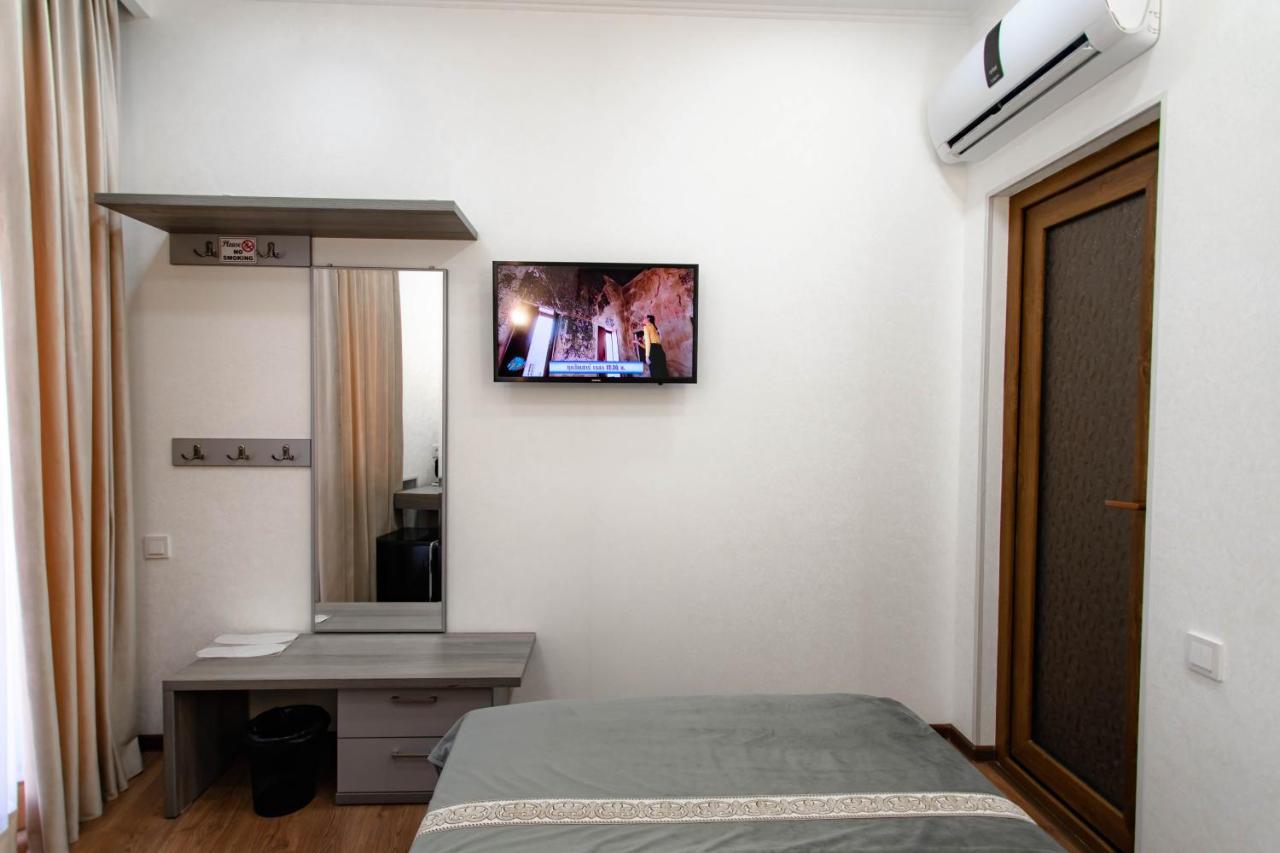 Registon Saroy Hotel Samarkand Bagian luar foto