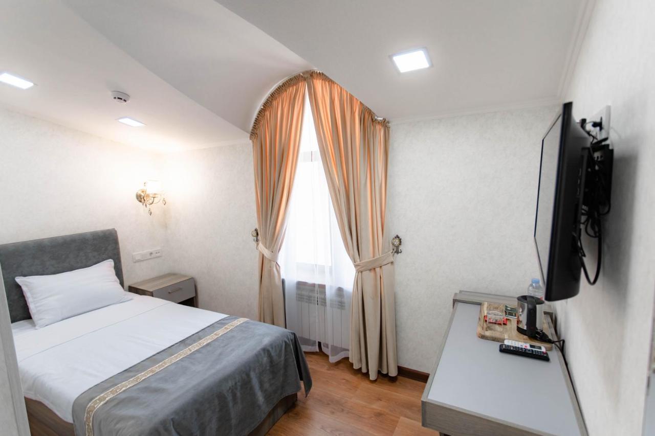 Registon Saroy Hotel Samarkand Bagian luar foto